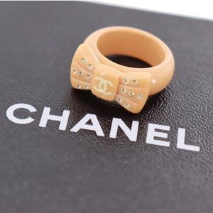 *SOLD* Chanel CC Rhinestone Ribbon Ring